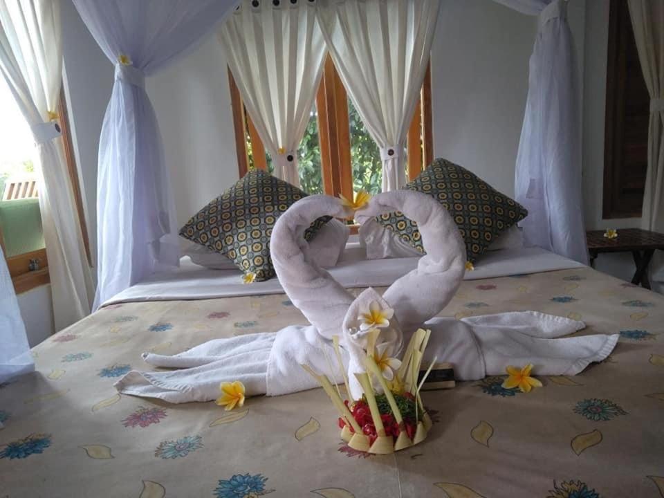Omunity Bali Hotel Singaraja  Exterior photo