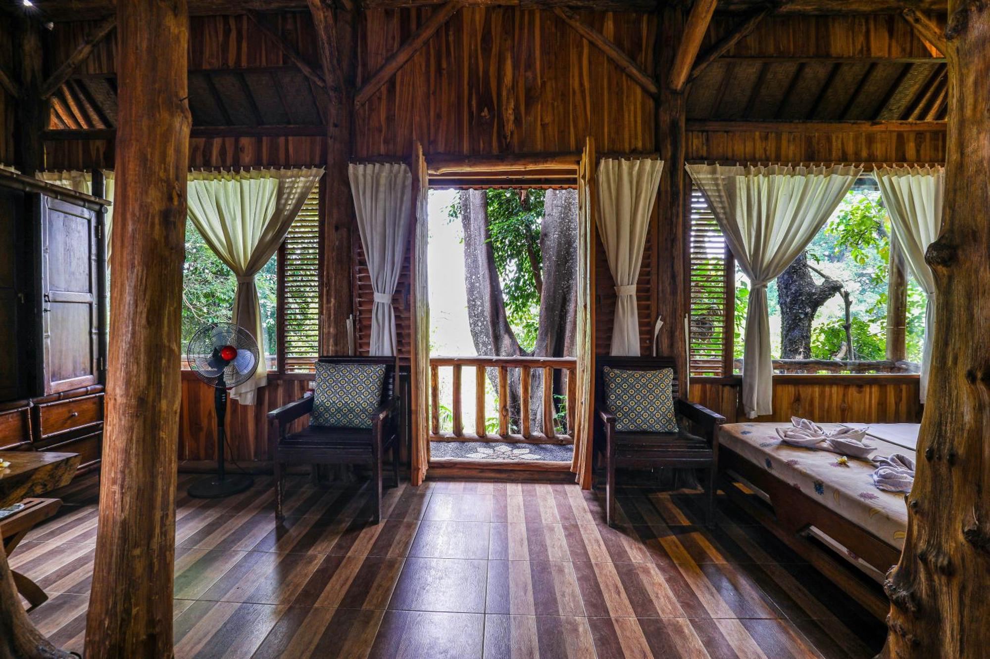 Omunity Bali Hotel Singaraja  Exterior photo